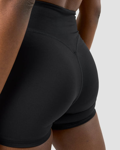 classic v-shape tight shorts black wmn