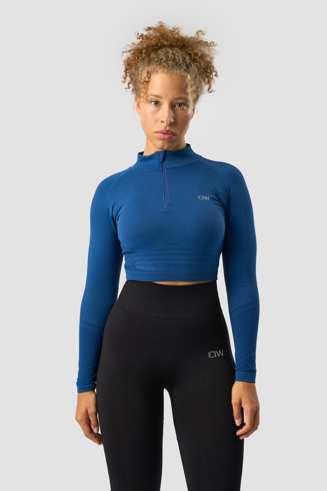 define seamless cropped 1/4 zip dark navy