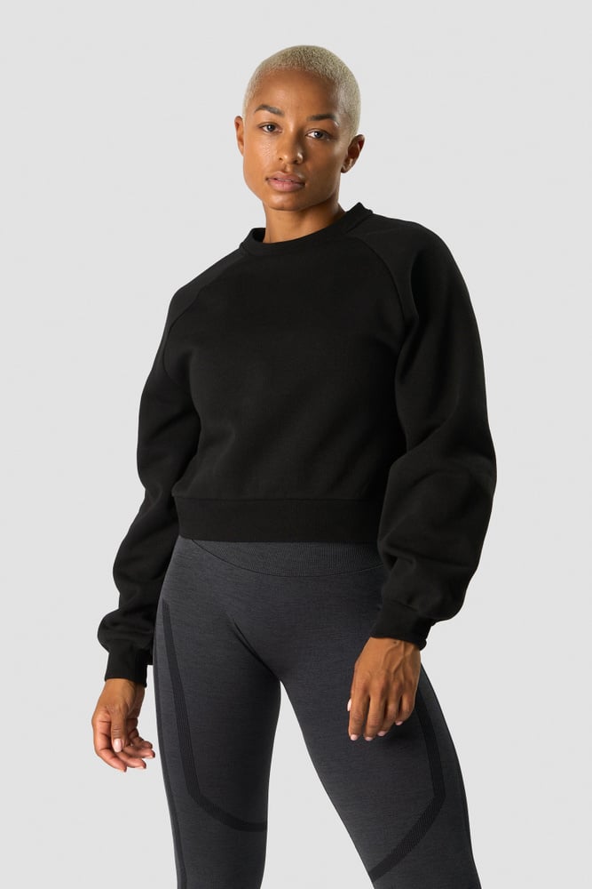 everyday cropped crewneck black