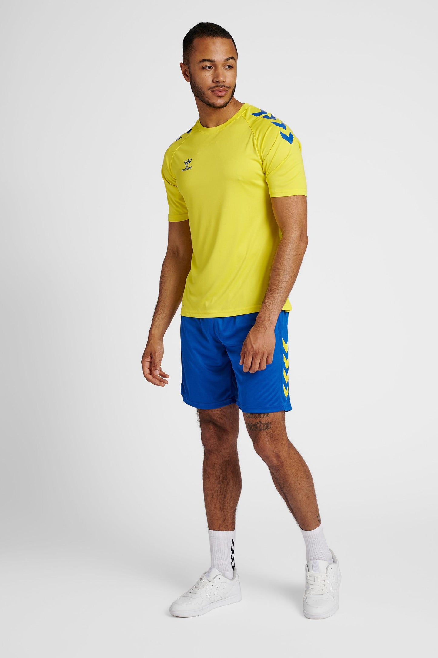 HUMMEL - Hmlcore Xk Poly Shorts - True Blue/blazing Yellow