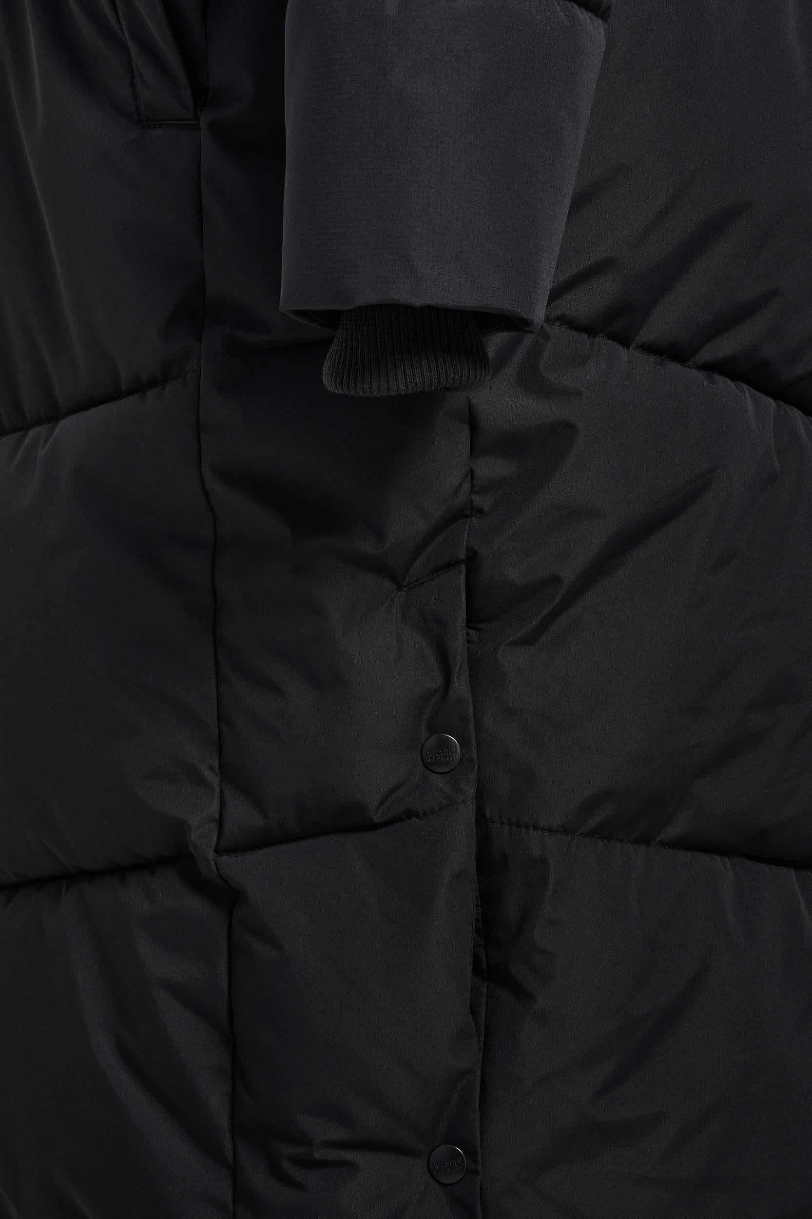 HUMMEL - Hmlpuff Jacket Long Sportswear - Black