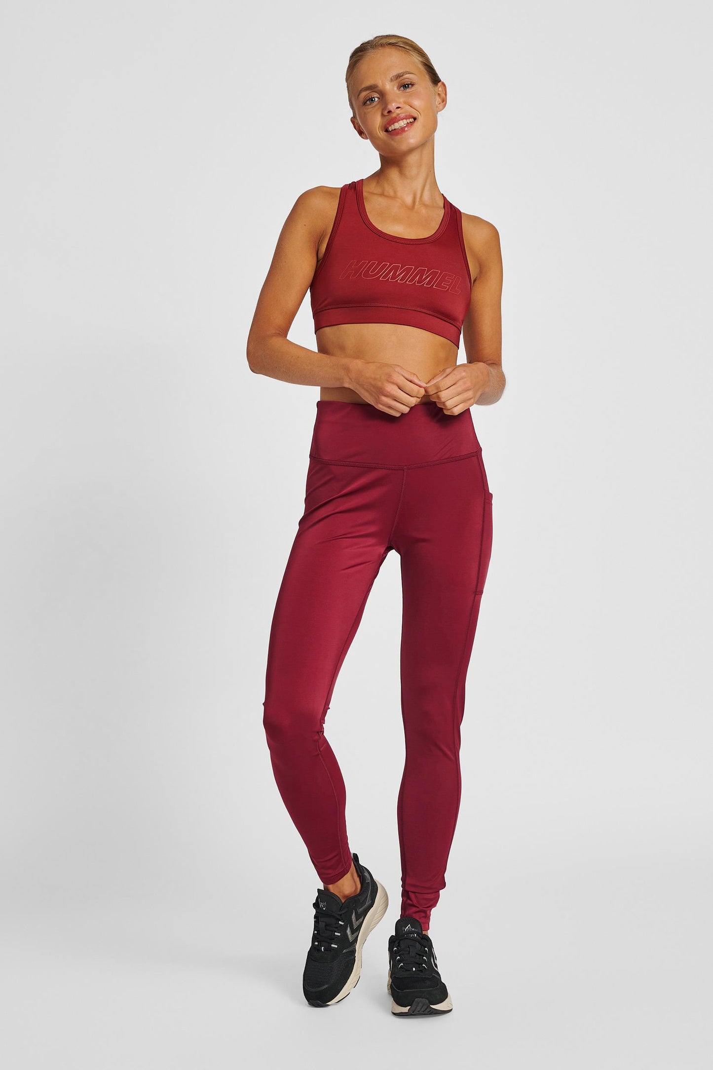 HUMMEL - Hmlte Tola Sports Bra - Cabernet