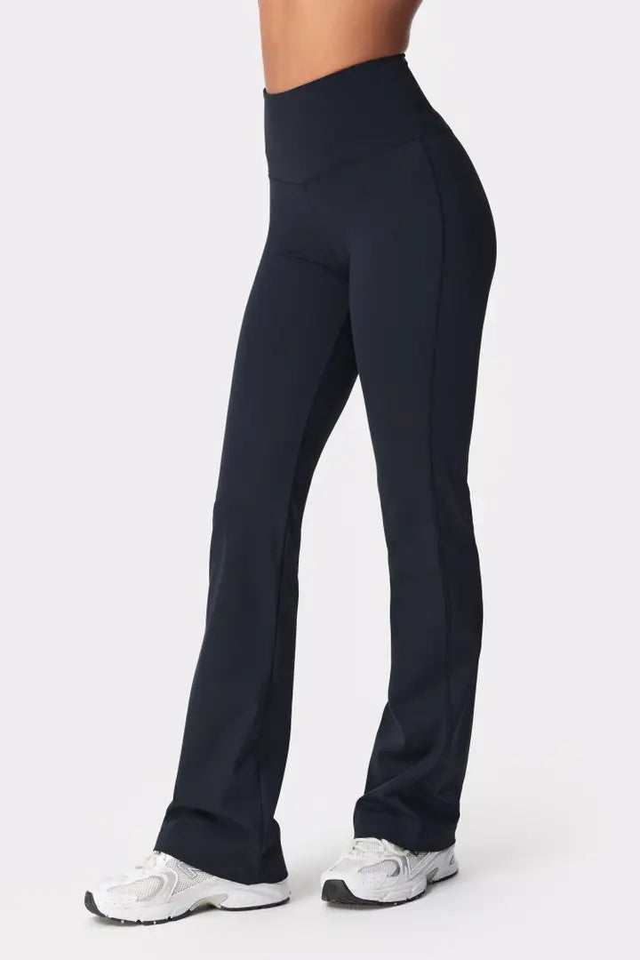 Soft Flared Leggings - for kvinde - STRONGER - Flare